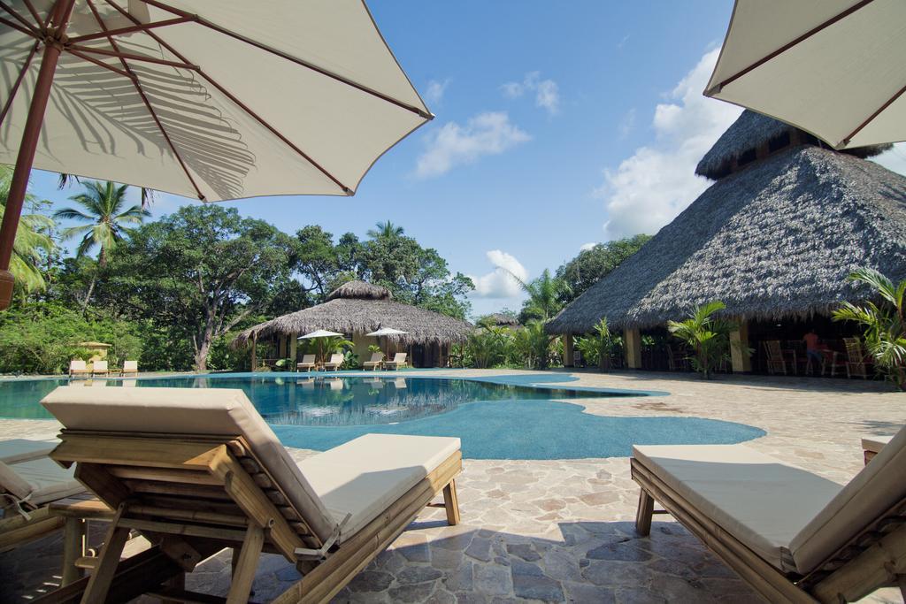 Clandestino Beach Resort Парріта Екстер'єр фото