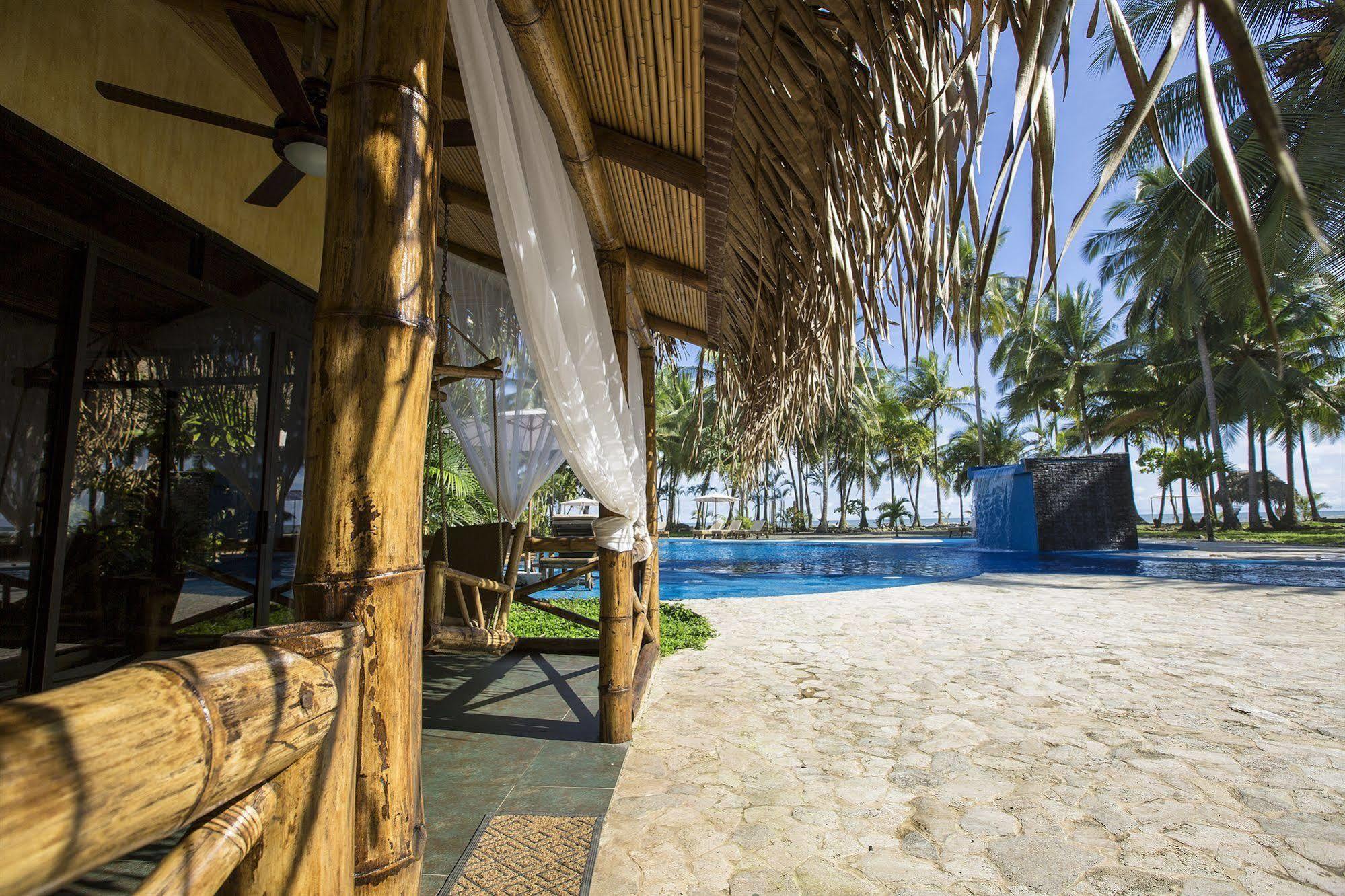 Clandestino Beach Resort Парріта Екстер'єр фото