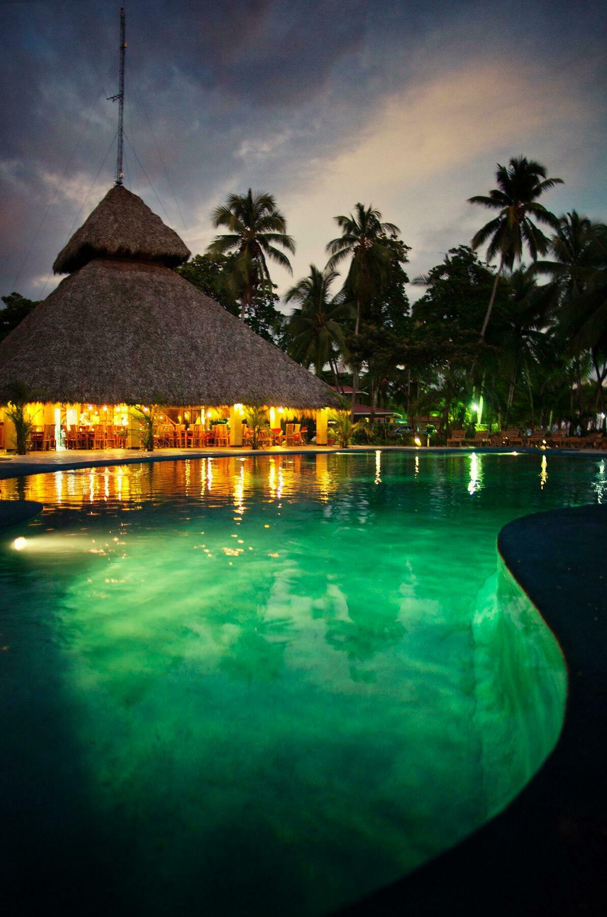 Clandestino Beach Resort Парріта Екстер'єр фото